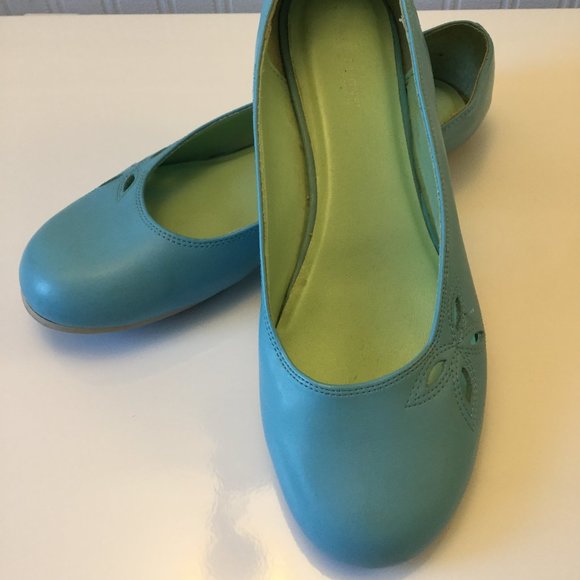 Leather Flats - Picture 1 of 6